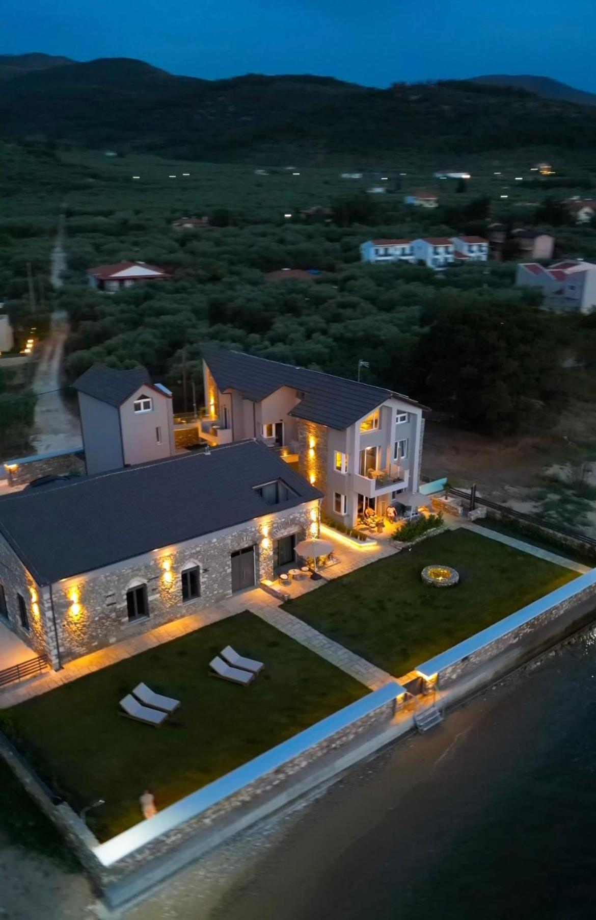 Olive & Sea Luxury Suites Skala Sotiros Exteriör bild