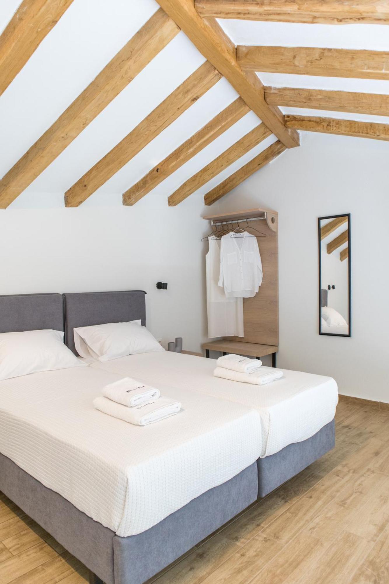 Olive & Sea Luxury Suites Skala Sotiros Exteriör bild